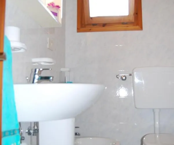 Appartamento Warm Near The - Beahost *