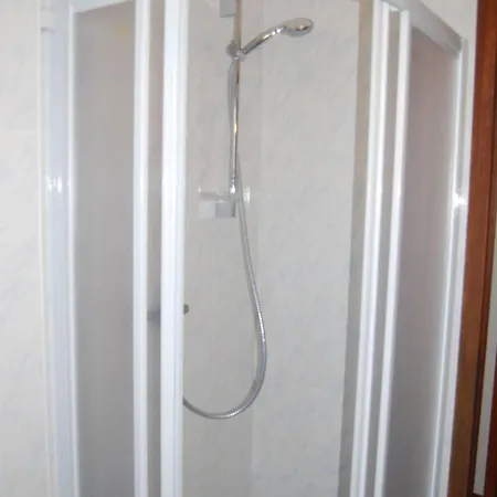 Appartement Warm Near The - Beahost