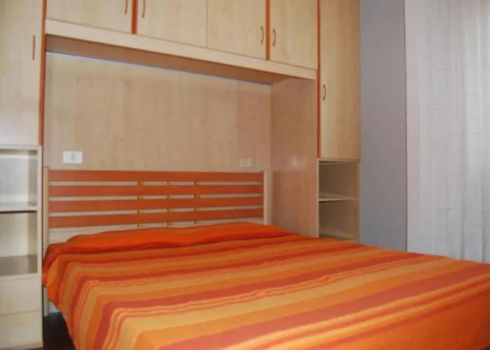 Warm Near The - Beahost Apartmán